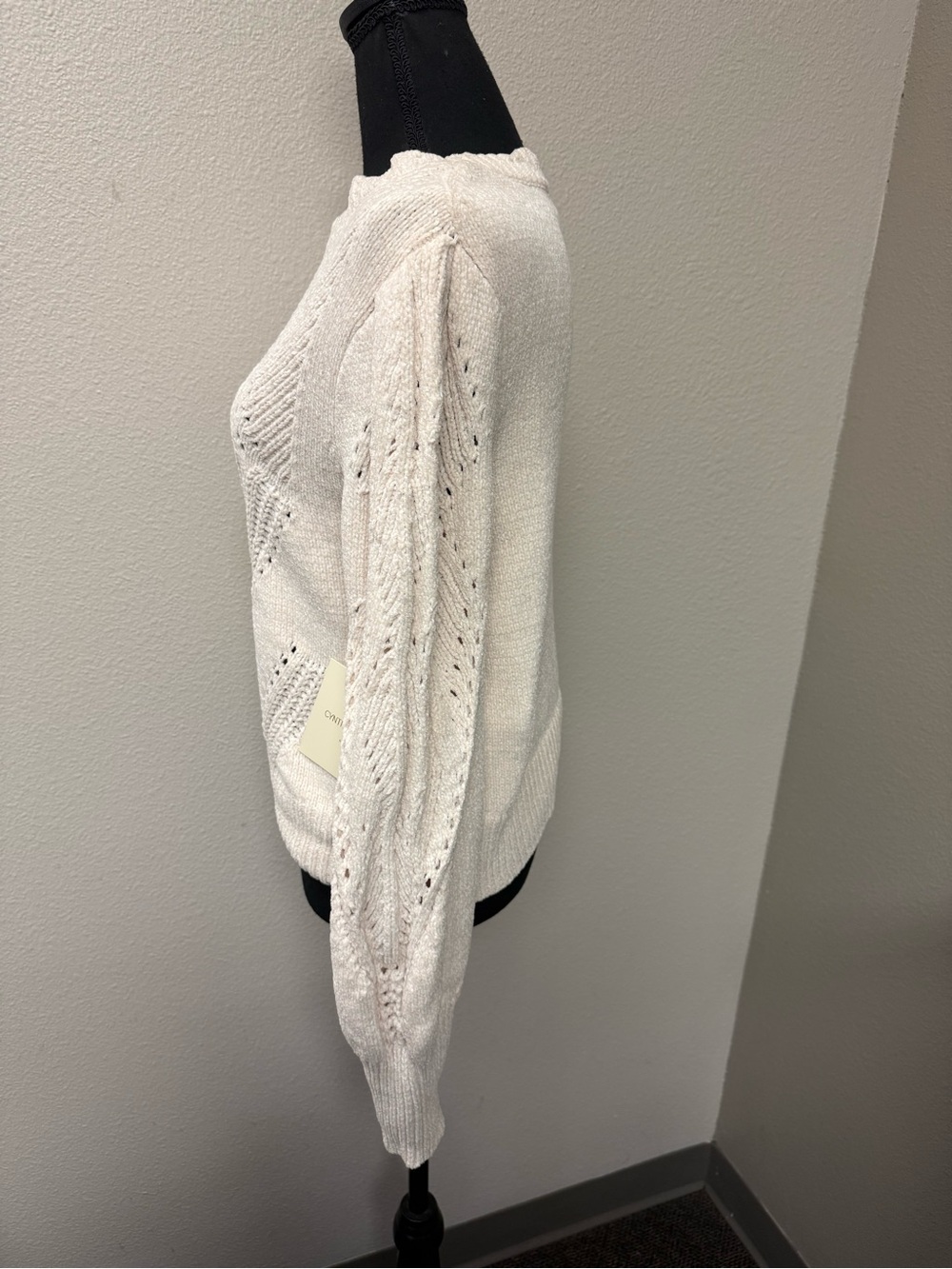 NWT Cynthia Rowley Cream Chenille Pointelle Sweater XS Cozy Cottagecore Knit - Picture 3 of 9